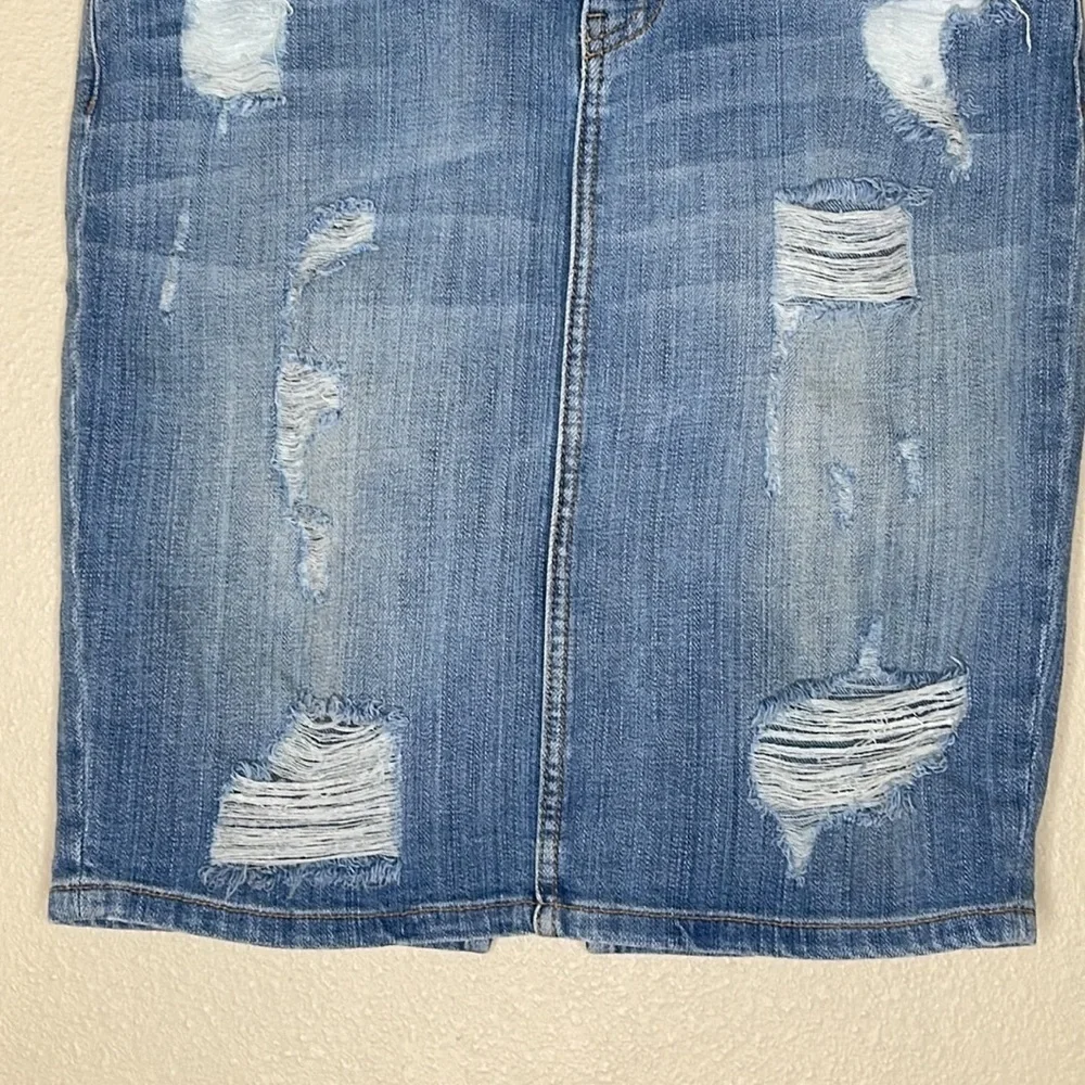Current Elliott Distressed Knee Length Denim Pencil Skirt Size 26